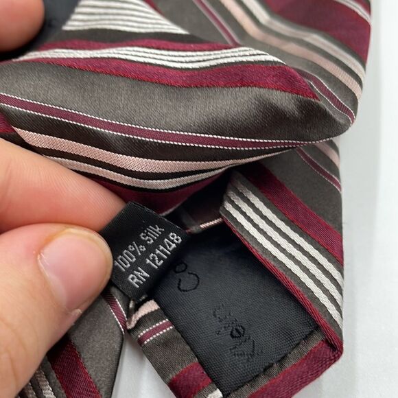 Bundle of four Calvin Klein ties - Picture 6 of 8